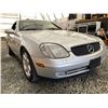 Image 8 : 0G -- 1999 MERCEDES SLK 230, SILVER, 132964 KMS, REAR WHEEL DRIVE