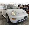 Image 8 : 27 -- 2002 VW BEETLE, WHITE, 321693 KMS, FRONT WHEEL DRIVE