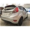 Image 14 : 0E -- 2015 FORD FIESTA SE, SILVER, 159830 KMS, FRONT WHEEL DRIVE