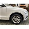 Image 25 : 0I -- 2013 AUDI Q5, WHITE, 198340 KMS, ALL WHEEL DRIVE