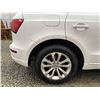 Image 27 : 0I -- 2013 AUDI Q5, WHITE, 198340 KMS, ALL WHEEL DRIVE