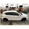Image 13 : 10 -- 2010 MAZDA 3, WHITE, 204517 KMS, FRONT WHEEL DRIVE