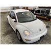 Image 10 : 27 -- 2002 VW BEETLE, WHITE, 321693 KMS, FRONT WHEEL DRIVE