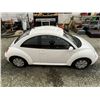 Image 13 : 27 -- 2002 VW BEETLE, WHITE, 321693 KMS, FRONT WHEEL DRIVE