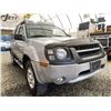 Image 8 : 113 -- 2003 NISSAN XTERRA SE, SILVER, 332407 KMS, 4X4,