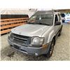 Image 3 : 119 -- 2003 NISSAN XTERRA SE, SILVER, 336716 KMS, 4X4