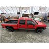 Image 13 : 156 -- 2003 CHEVROLET SILVERADO 2500, RED, 299701 KMS TMU, FOUR WHEEL DRIVE