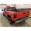 Image 21 : 156 -- 2003 CHEVROLET SILVERADO 2500, RED, 299701 KMS TMU, FOUR WHEEL DRIVE