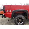 Image 27 : 156 -- 2003 CHEVROLET SILVERADO 2500, RED, 299701 KMS TMU, FOUR WHEEL DRIVE