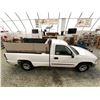 Image 13 : 162 -- 2004 GMC SIERRA 1500, WHITE, 252516 KMS, REAR WHEEL DRIVE