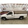 Image 23 : 162 -- 2004 GMC SIERRA 1500, WHITE, 252516 KMS, REAR WHEEL DRIVE
