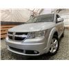 Image 1 : 205 -- 2010 DODGE JOURNEY, SILVER, 172818 KMS, FRONT WHEEL DRIVE