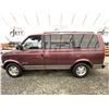 Image 23 : 202 -- 1997 GMC SAFARI XT, RED, 257264 KMS, REAR WHEEL DRIVE