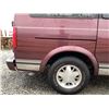 Image 27 : 202 -- 1997 GMC SAFARI XT, RED, 257264 KMS, REAR WHEEL DRIVE