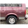 Image 29 : 202 -- 1997 GMC SAFARI XT, RED, 257264 KMS, REAR WHEEL DRIVE