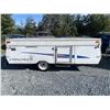 Image 2 : 250 -- 1993 WESTBROOK TENT TRAILER, WHITE "NO RESERVE!"