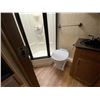 Image 38 : 251 -- 2010 KOMFORT RESORT, BIEGE,   NO DESIGNATIONS, 0 ACCIDENTS, 0 GLASS CLAIMS, TOTALING $0