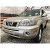 Image 2 : 109 -- 2005 NISSAN XTRAIL, TAN, 275088 KMS, FOUR WHEEL DRIVE