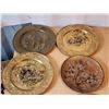 Image 2 : 415 -- LARGE VINTAGE DECORATIVE BRASS PLATES