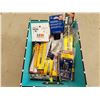 Image 3 : 450 -- BOX OF DRILL BITS, WOODWORKING BITS, TITANIUM, AND OTHER ASSORTED HARDWARE