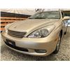 Image 2 : 6 -- 2002 LEXUS ES 300, GOLD, 338828 KMS, FRONT WHEEL DRIVE