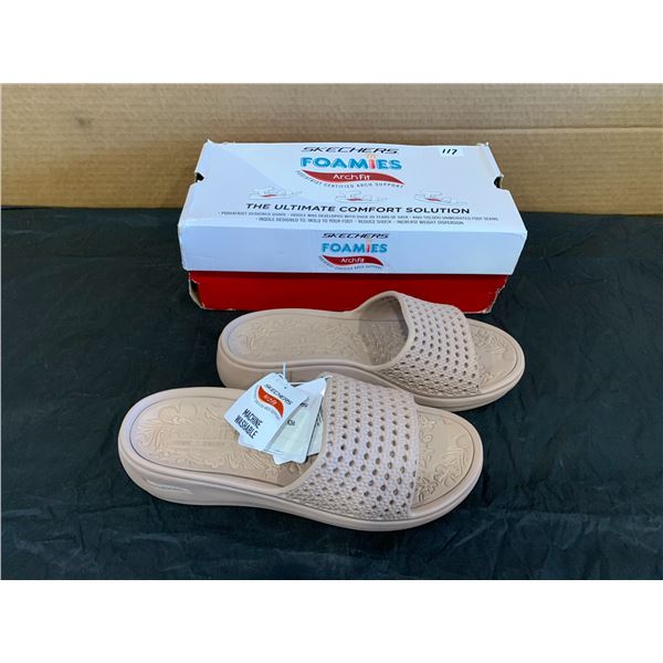 Skechers Foamies Arch Fit Womens Size 9 Dusty Rose Colour
