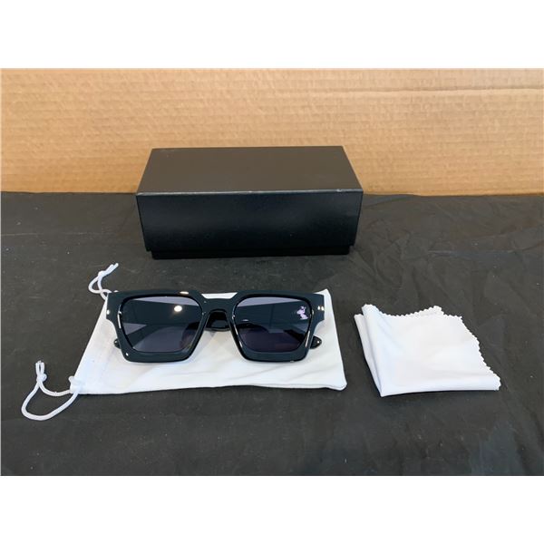 Square Sunglasses Matte Black And Grey