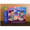 Image 1 : Crayola Steam Colour Chemistry Tie-Dye Lab Set - 50 Experiments