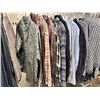 Image 2 : LOT DE 16 CHEMISES POUR HOMMES - MANCHES LONGUES, TAILLE - XL