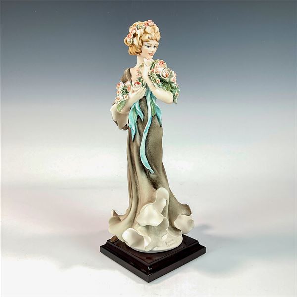 Capodimonte Giuseppe Armani Figurine, Girl with Roses