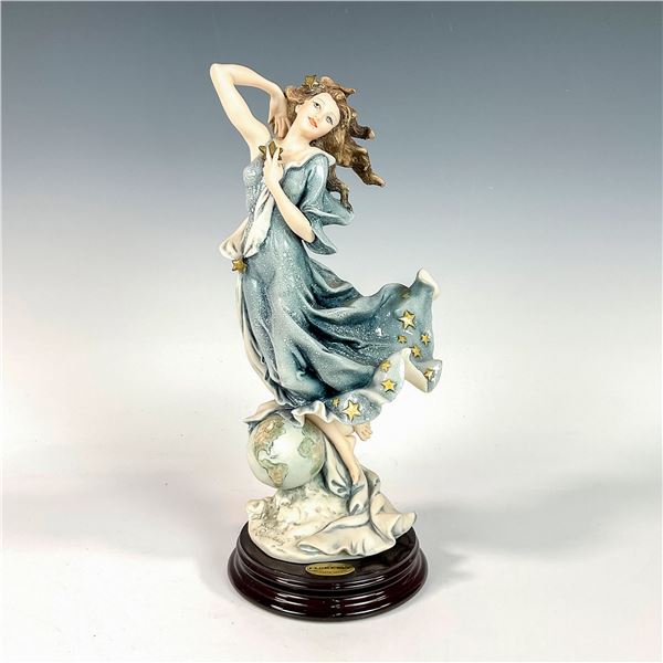 Capodimonte Giuseppe Armani Figurine, Celeste