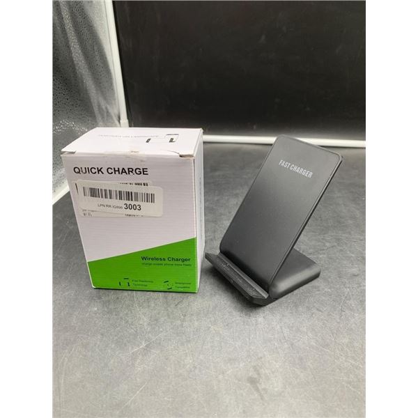 Wireless Charger Dock With Quick Charge Capability
