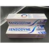 Image 2 : Sensodyne 145g Whitening Toothpaste – Lot of 3