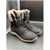 Image 1 : Romika Black Insulated Winter Boots with Fur Lining, Size 7.5 Ladies