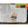 Image 2 : Paari Textured Cotton Towel Set With 11 Pieces
