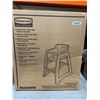 Image 2 : Rubbermaid Commercial Products Sturdy Chair Youth Seat