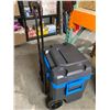 Image 5 : Igloo 98-Quart MaxCold Cooler With Telescoping Handle and Wheels