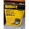 Image 2 : DEWALT DXV10S-QTA 10-Gallon (38 L) Stainless Steel Wet/Dry Vacuum