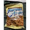 Image 3 : Famous Amos Chocolate Chip Cookies 30 x 56 g Packets