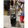 Image 2 : Ricardo 4-Wheel Hard-Shell Black Suitcase with Retractable Handle