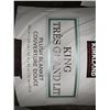 Image 2 : Kirkland Signature King Plush Blanket, 112in x 92in