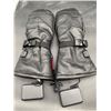 Image 2 : Karbon Heated Leather Gloves with Batteries, Size Medium