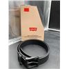 Image 2 : Levi’s Men’s Leather Belt, M/M, Black, Fits Pants Size 32-34