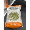 Image 2 : Basse Organic Shelled Roasted Salted Pumpkin Seeds 1.2 kg