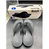 Image 1 : Bench Ladies Comfort Flip Flop, Size 7, Black