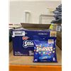 Image 1 : Nestle Smarties Lot with 14 Bags, 130g Each