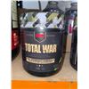Image 1 : Redcon1 Total War Pre-Workout Formula Kiwi Berry Krush 438g