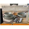 Image 2 : Over & Back 16-Piece Dinnerware Set in Sage