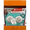 Image 1 : First Alert Smoke and Carbon Monoxide Alarm 2-Pack