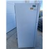 Image 3 : Frigidaire Top Freezer Refrigerator,18.3 cu. ft. Capacity, White colour